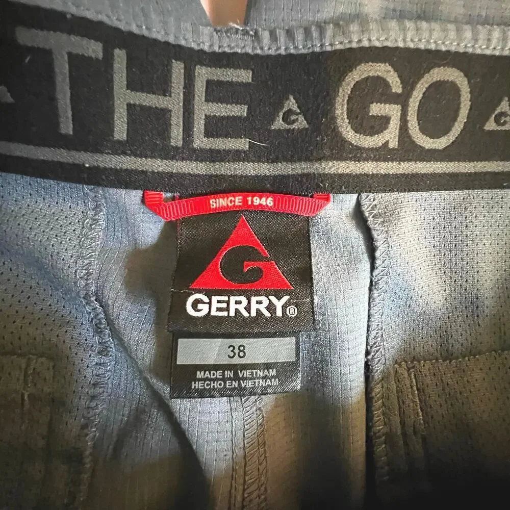 Gerry men’s 38 athletic on the‎ go adventure stretch dark academia golf shorts ￼